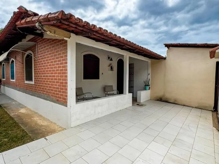Casa em Praia Grande, Fundão