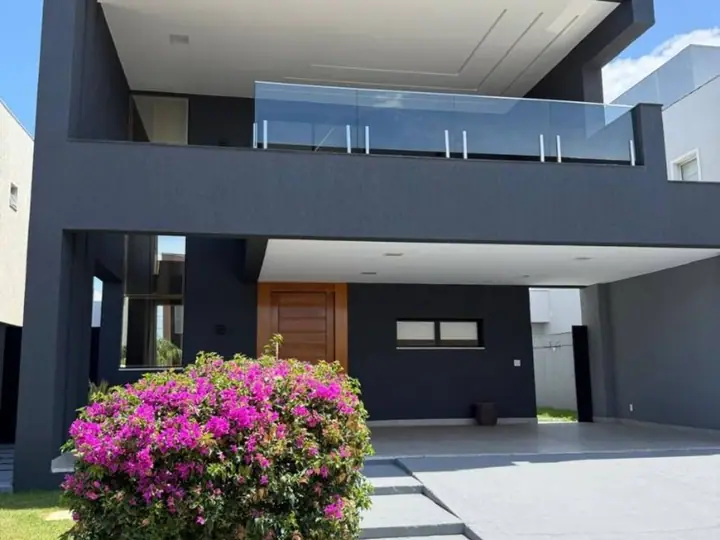 Casa em Boulevard Lagoa, Serra